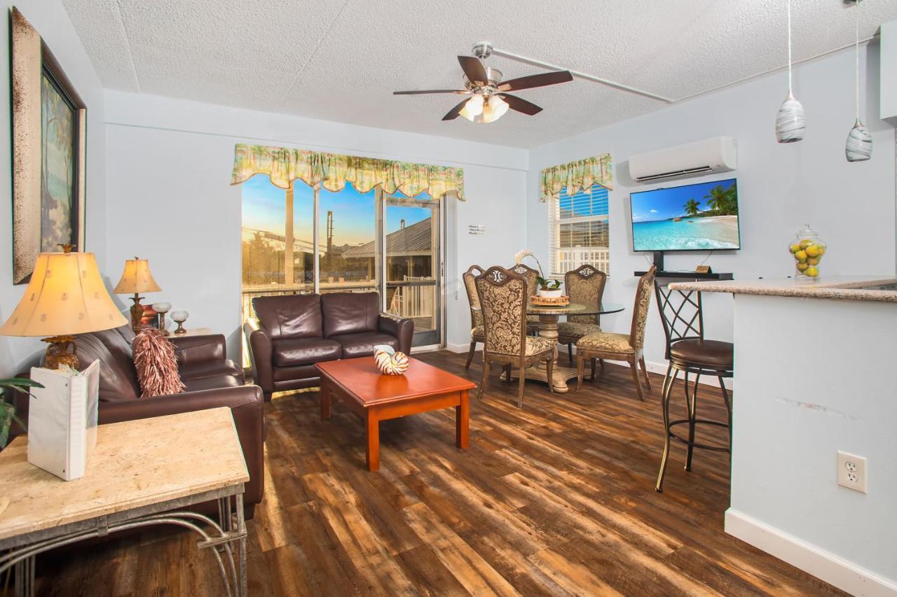 The Boathouse Motel Marco Island Exterior foto