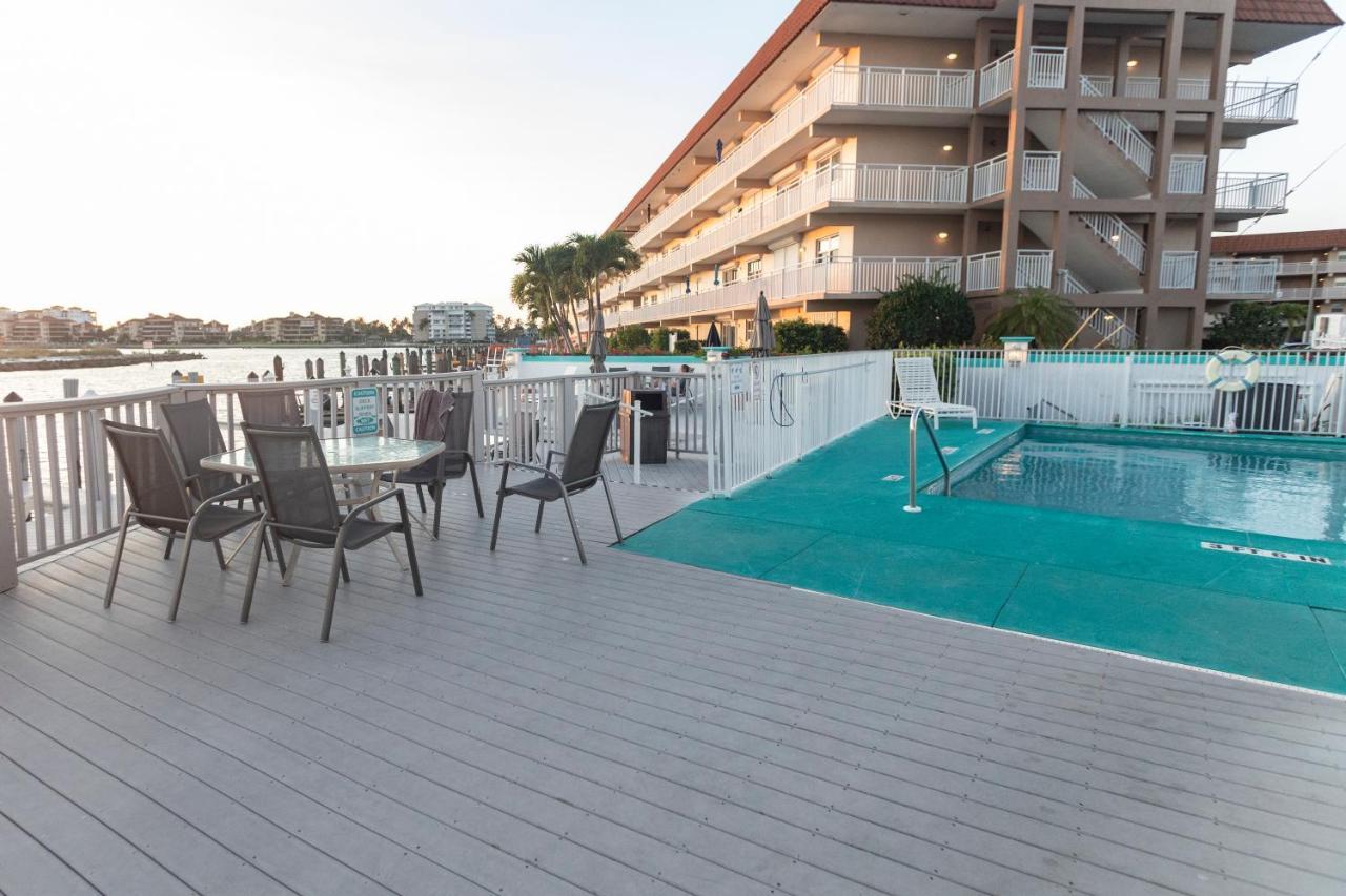 The Boathouse Motel Marco Island Exterior foto